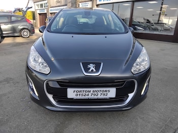 Used Peugeot 308 2013 for sale - 77160616: Photo