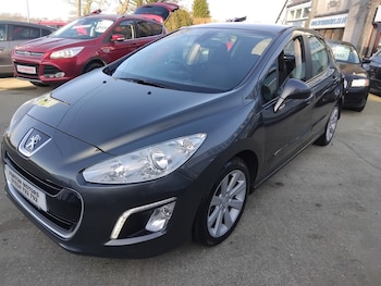 Used Peugeot 308 2013 for sale - 77160616: Photo