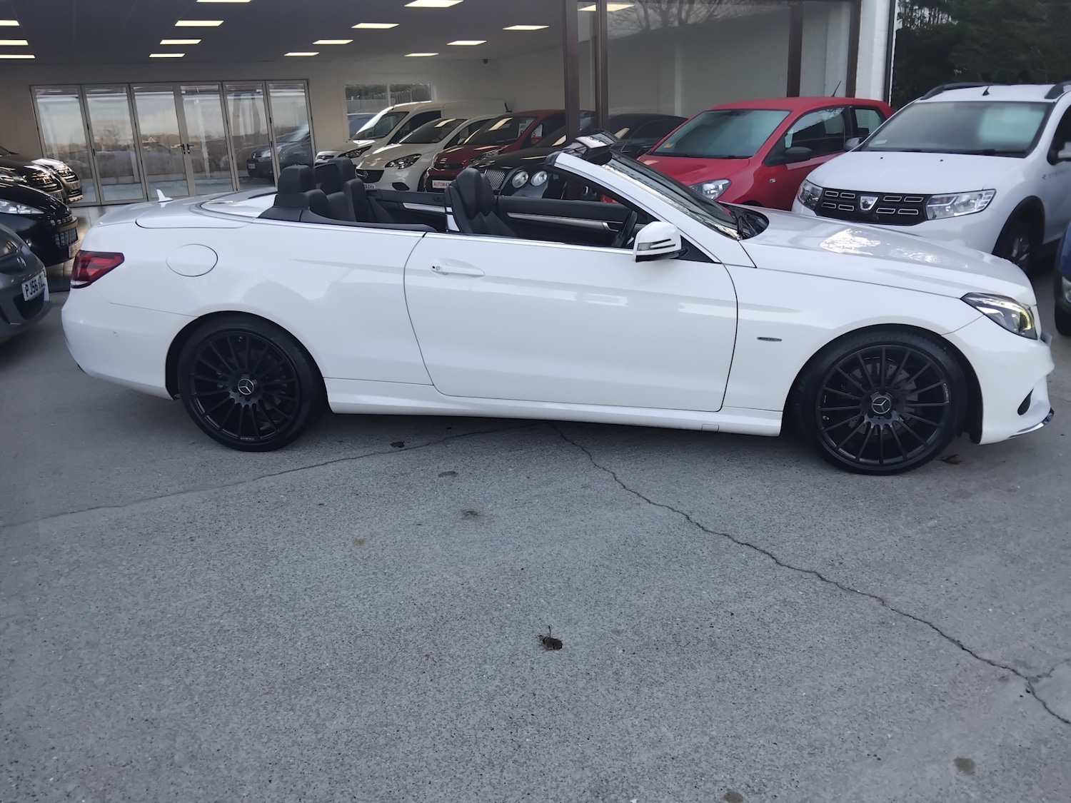 Used Mercedes-Benz E Class 2015 for sale - 76312187: Photo 17