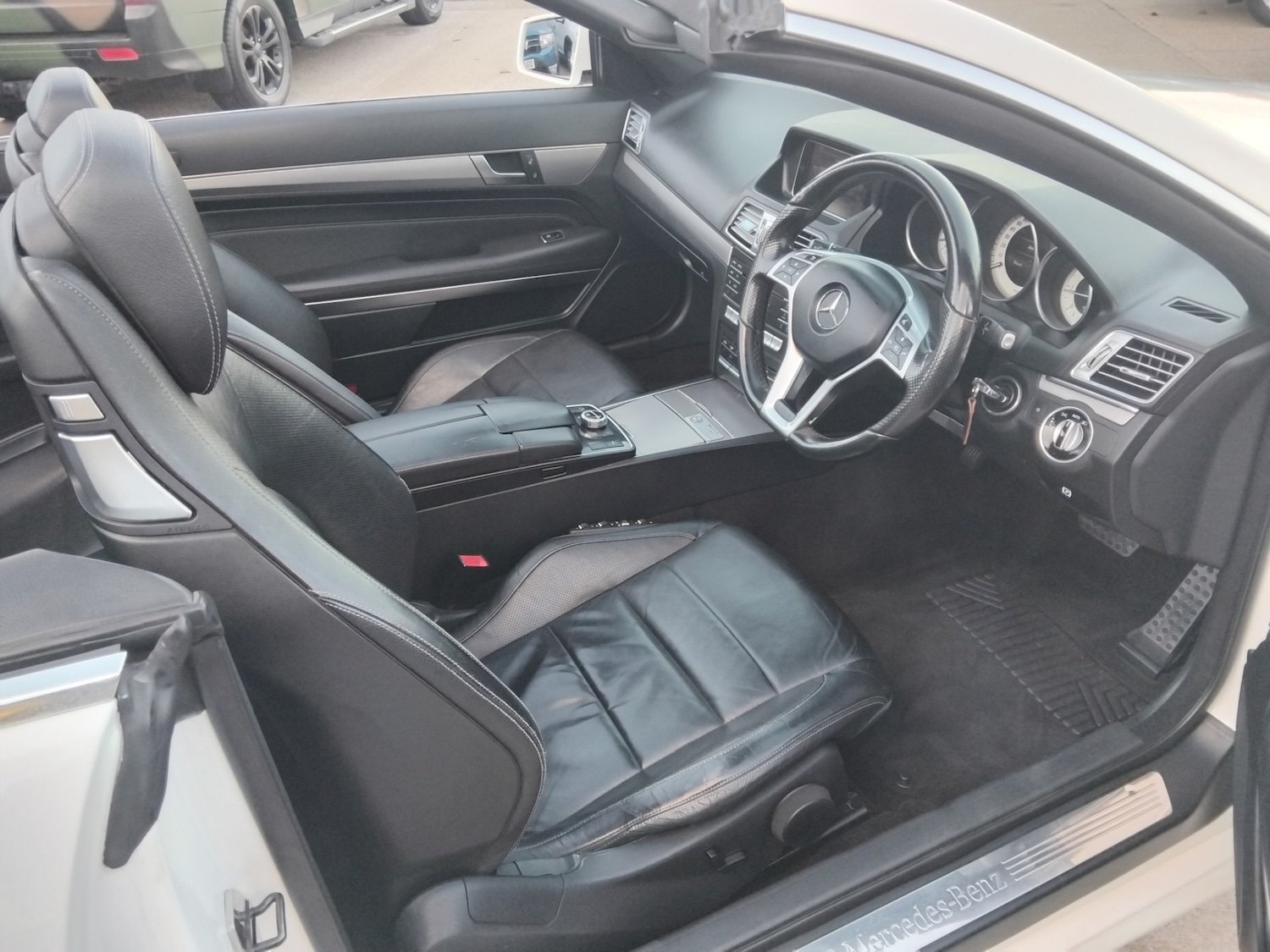 Used Mercedes-Benz E Class 2015 for sale - 76312187: Photo 24