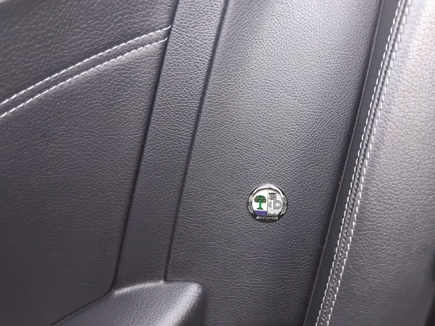 Used Mercedes-Benz E Class 2015 for sale - 76312187: Photo 41