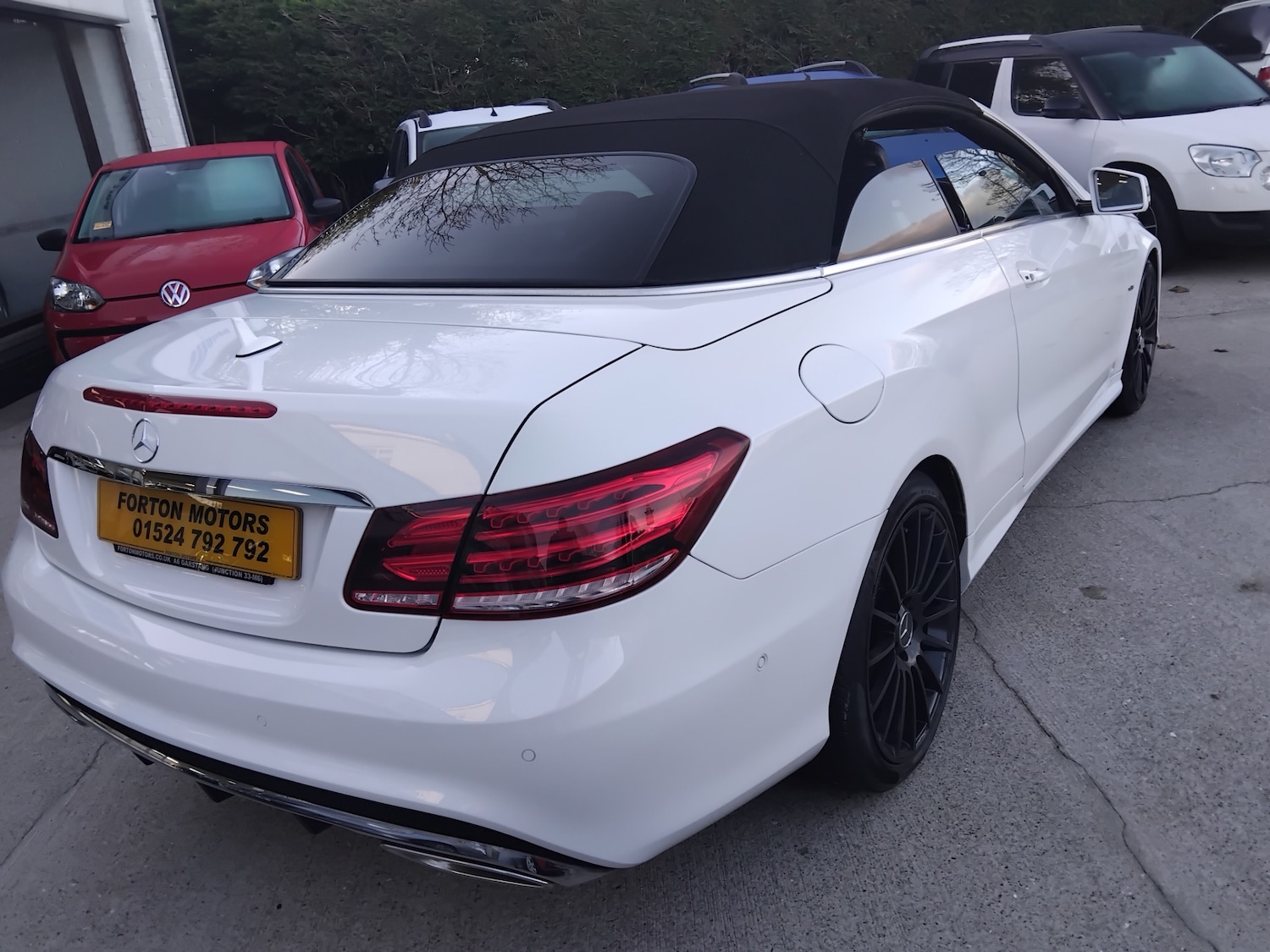 Used Mercedes-Benz E Class 2015 for sale - 76312187: Photo 8