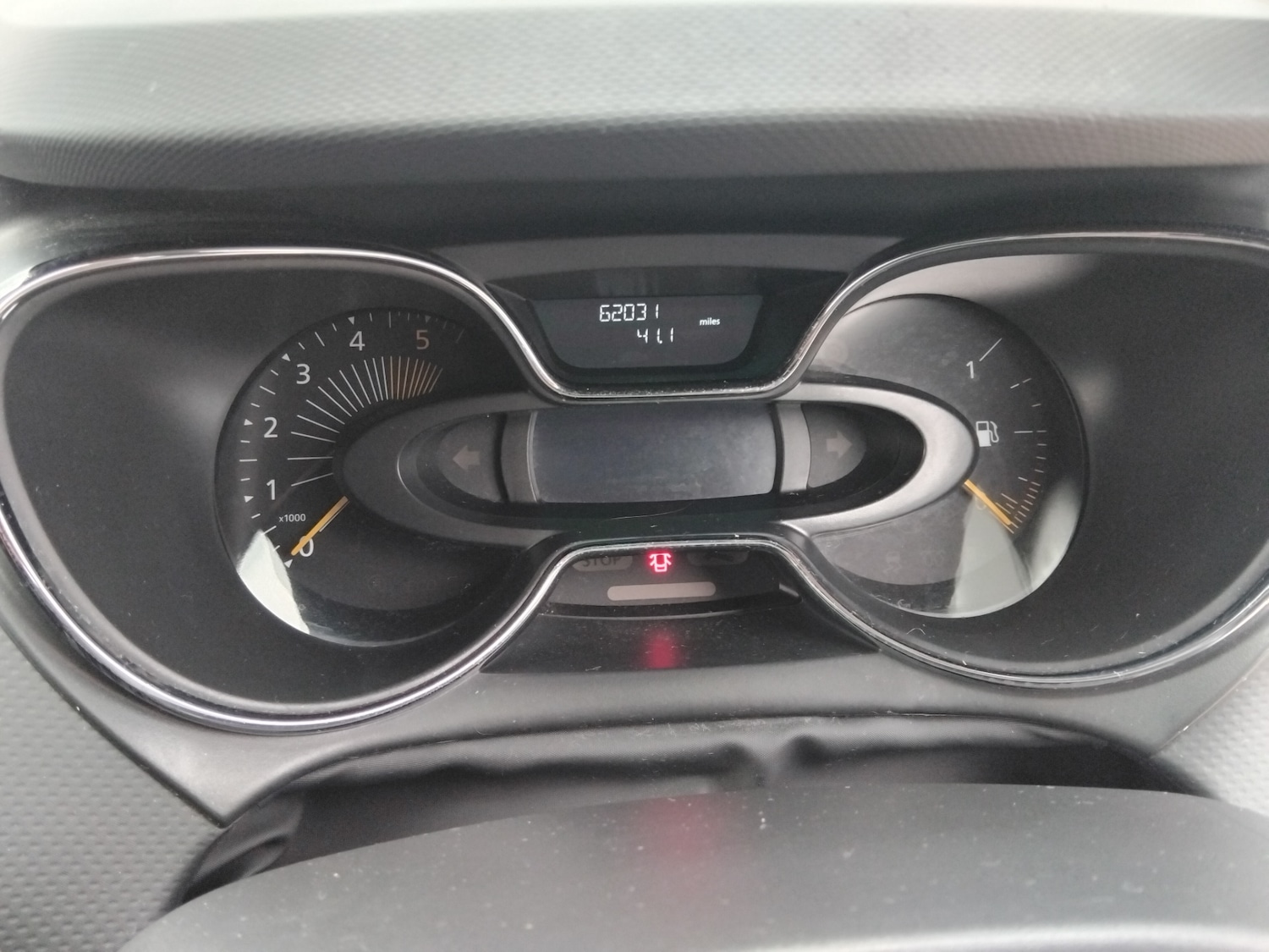 Used Renault Captur 2015 for sale - 76436597: Photo 17