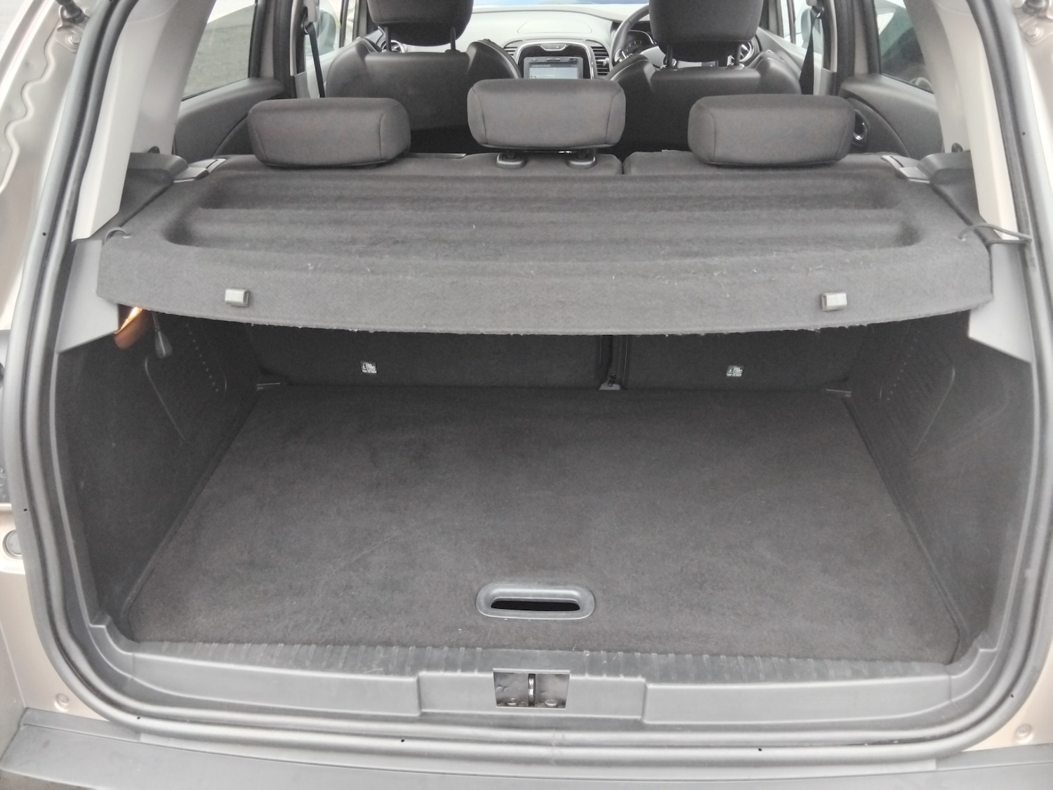 Used Renault Captur 2015 for sale - 76436597: Photo 27