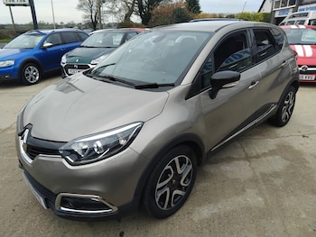 Used Renault Captur 2015 for sale - 76436597: Photo