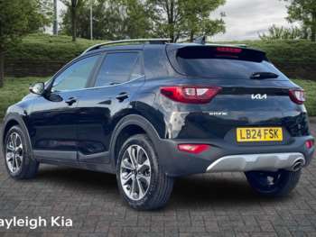 Used Kia Stonic 2024 for sale - 74492097: Photo