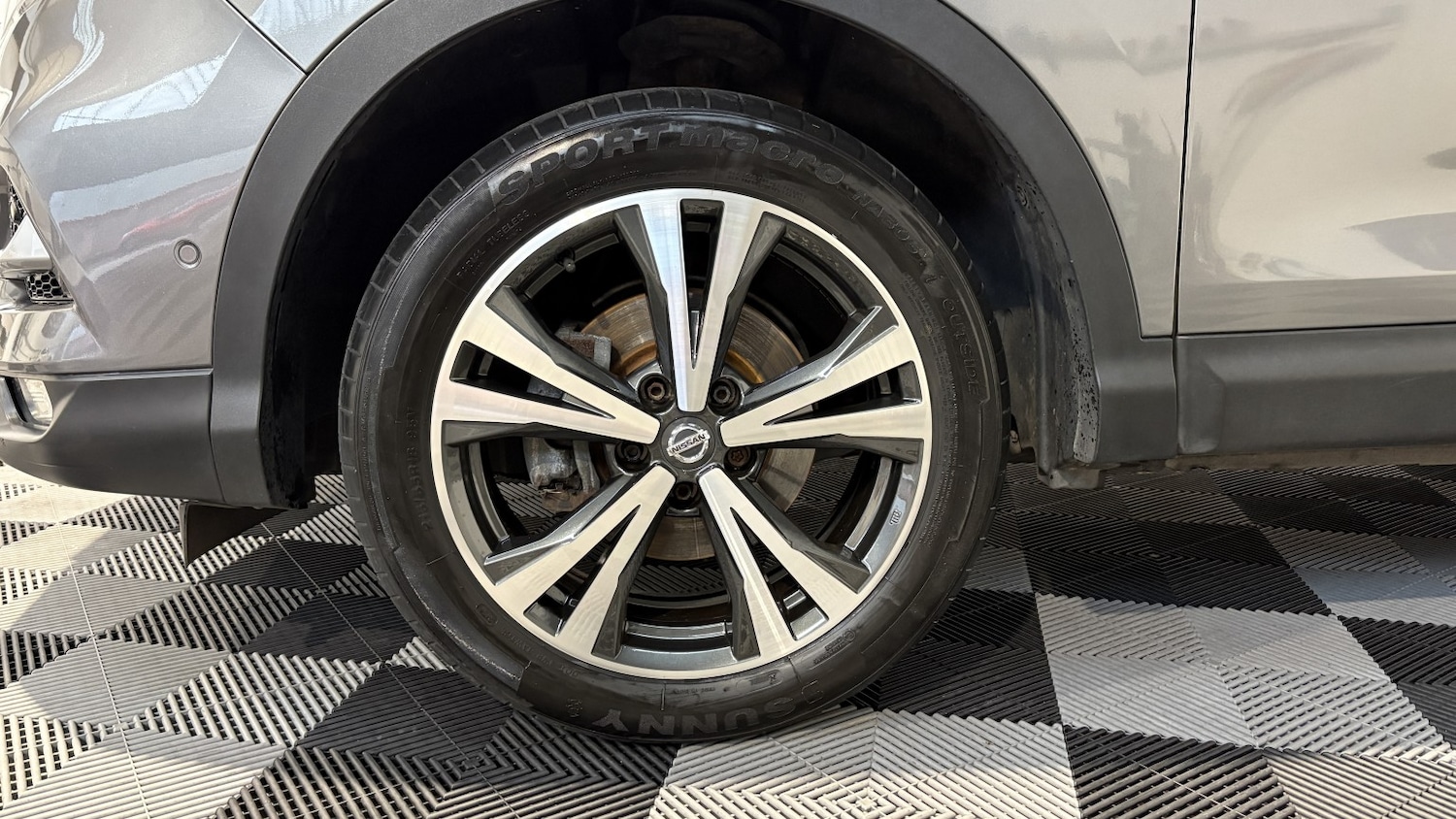 Used Nissan Qashqai 2018 for sale - 76579921: Photo 4