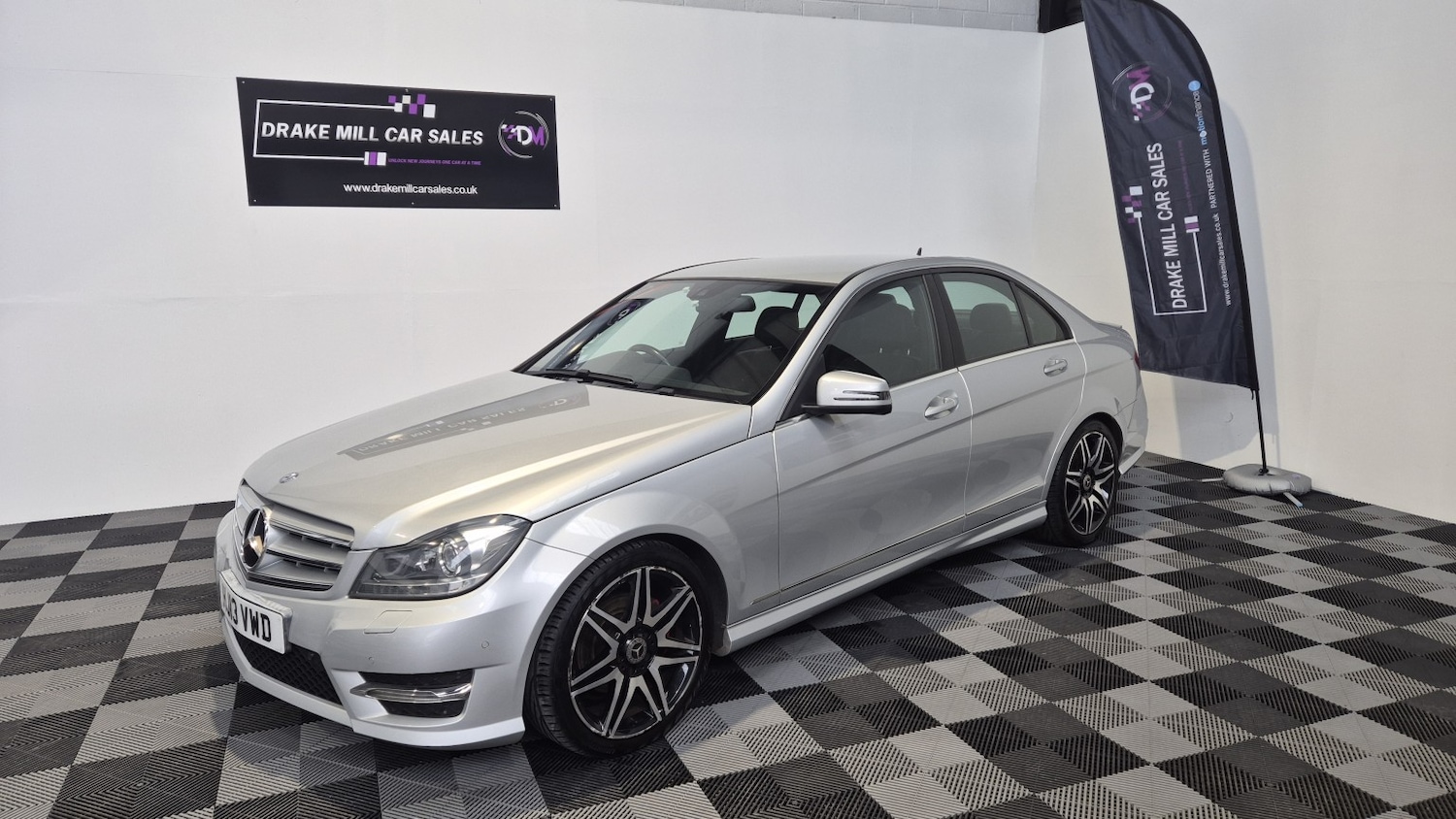 Used Mercedes-Benz C Class 2013 for sale - 78084539: Photo 15