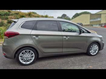 Used Kia Carens 2018 for sale - 74651052: Photo