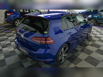 Used Volkswagen Golf 2016 for sale - 78545701: Photo
