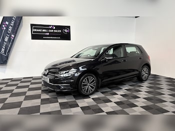 Used Volkswagen Golf 2018 for sale - 76772640: Photo