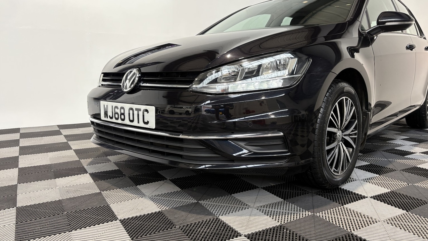 Used Volkswagen Golf 2018 for sale - 76772640: Photo 3