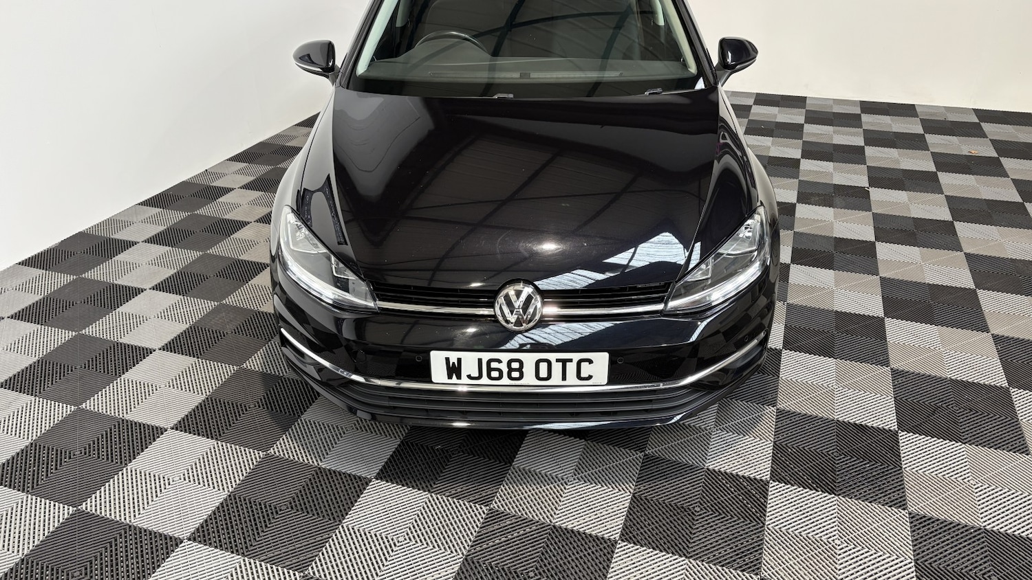 Used Volkswagen Golf 2018 for sale - 76772640: Photo 5