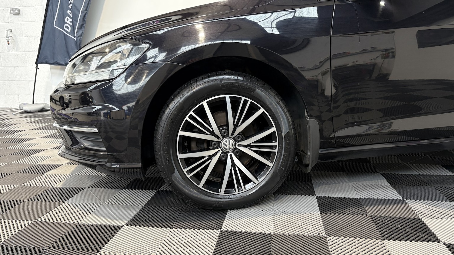 Used Volkswagen Golf 2018 for sale - 76772640: Photo 7