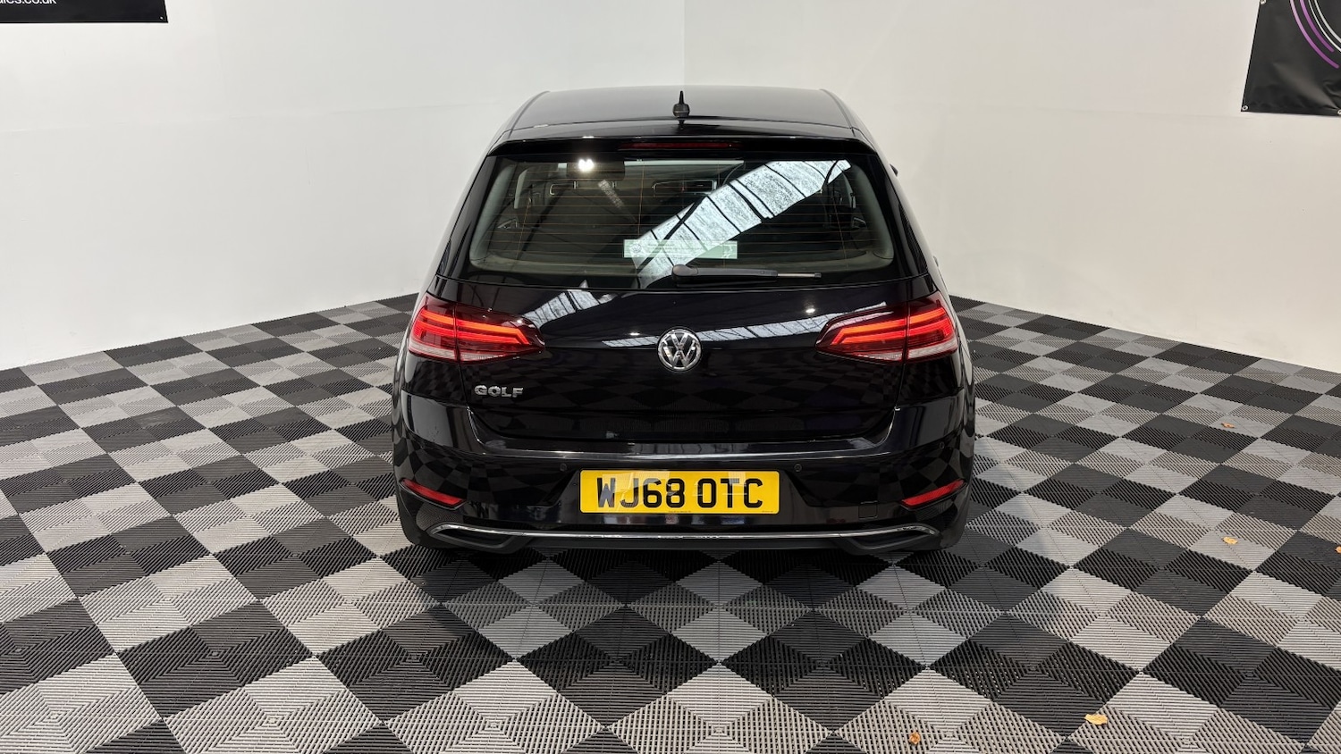 Used Volkswagen Golf 2018 for sale - 76772640: Photo 8