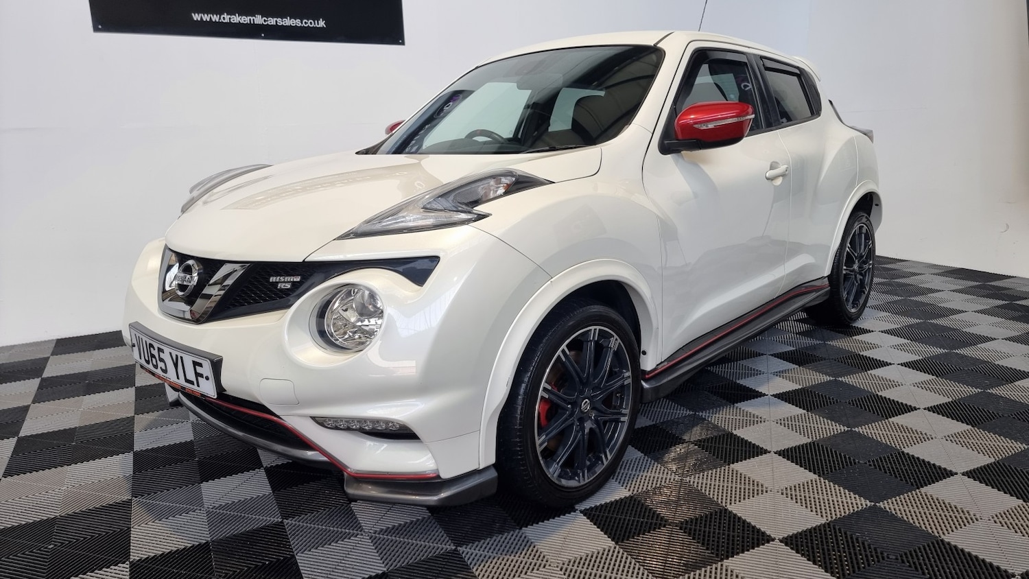 Used Nissan Juke 2015 for sale - 77891595: Photo 2