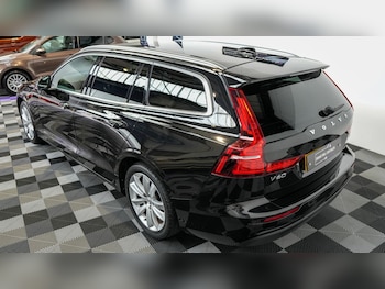 Used Volvo V60 2019 for sale - 79360167: Photo