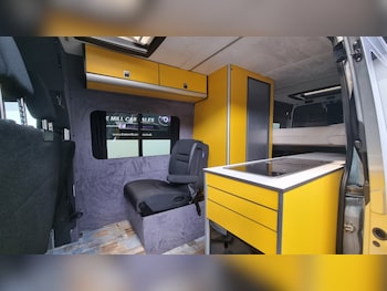 Used Mercedes-Benz Sprinter 2021 for sale - 78621053: Photo
