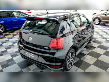 Used Volkswagen Polo 2015 for sale - 79290237: Photo
