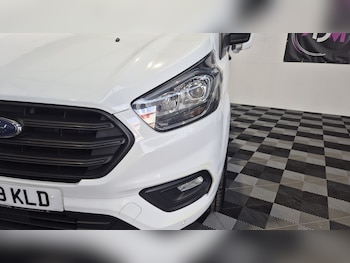 Used Ford Transit Custom 2019 for sale - 78852652: Photo