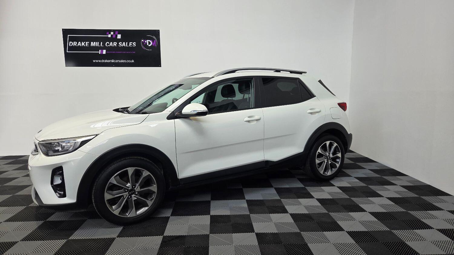 Used Kia Stonic 2019 for sale - 76837103: Photo 1