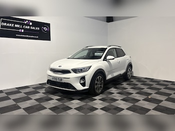 Used Kia Stonic 2019 for sale - 76837103: Photo