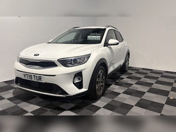 Used Kia Stonic 2019 for sale - 76837103: Photo