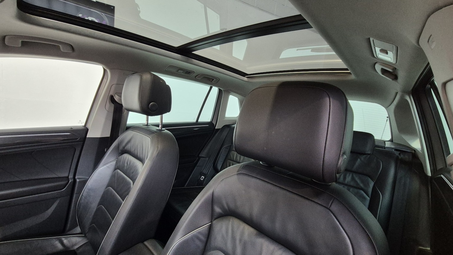 Used Volkswagen Tiguan 2017 for sale - 77735680: Photo 19