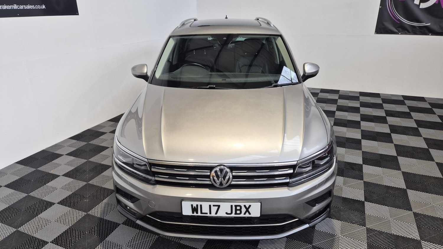 Used Volkswagen Tiguan 2017 for sale - 77735680: Photo 3