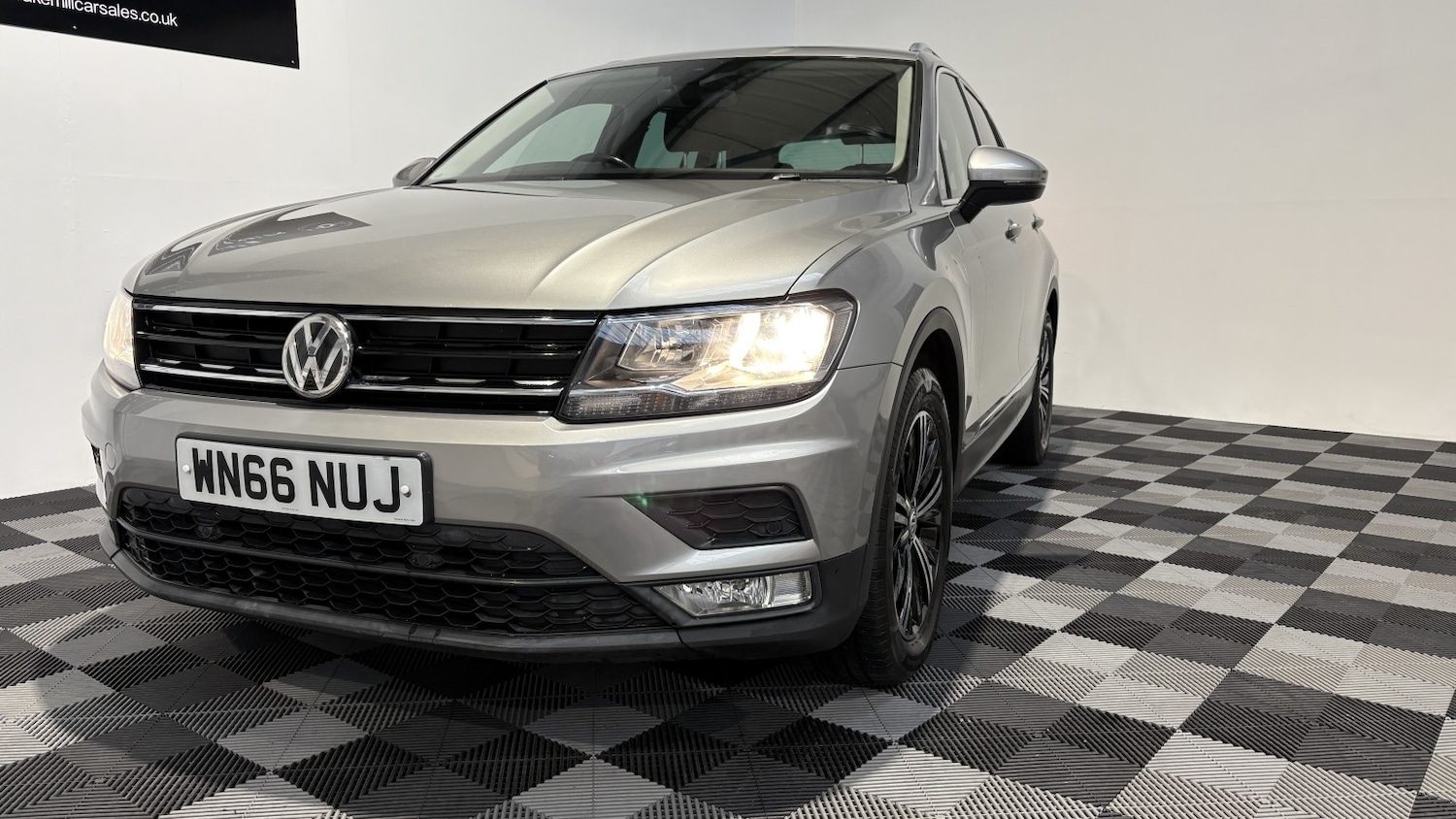 Used Volkswagen Tiguan 2016 for sale - 76517828: Photo 4