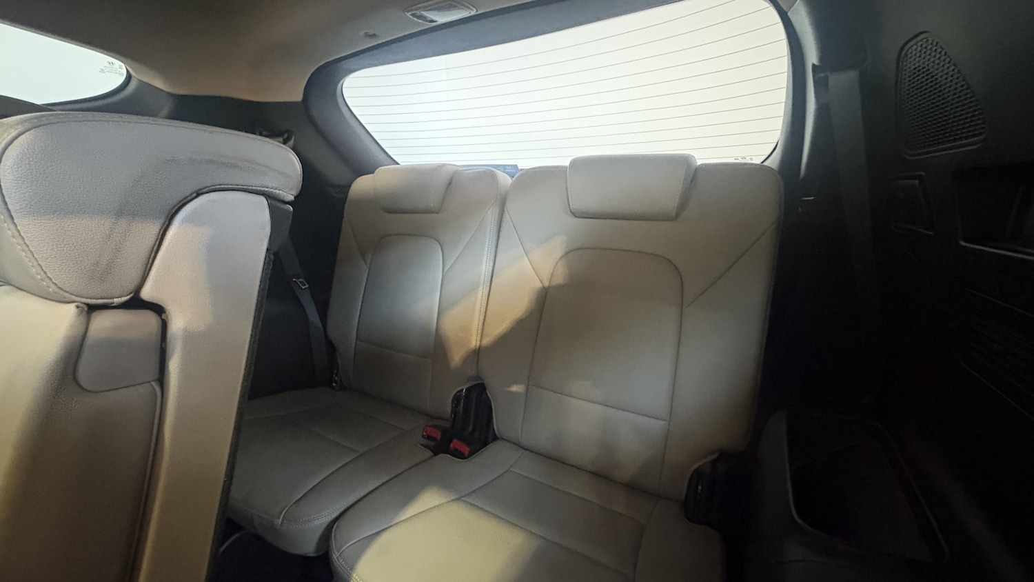 Used Hyundai Santa Fe 2016 for sale - 76536852: Photo 11