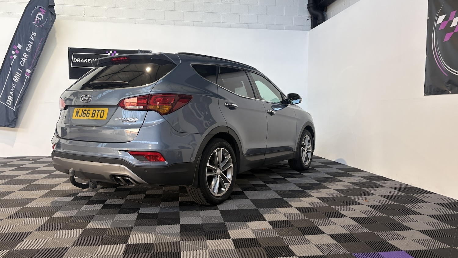 Used Hyundai Santa Fe 2016 for sale - 76536852: Photo 27