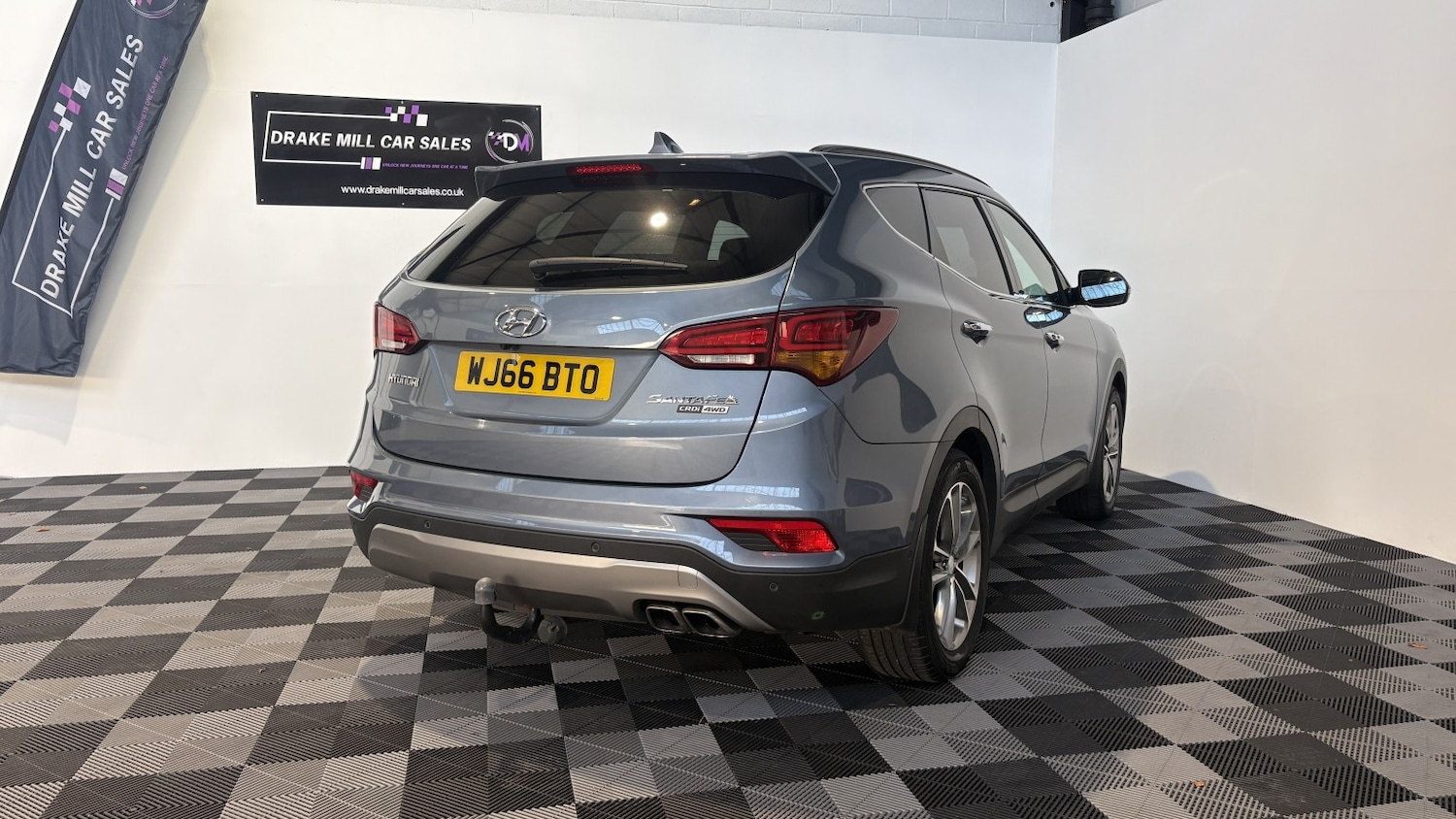 Used Hyundai Santa Fe 2016 for sale - 76536852: Photo 28