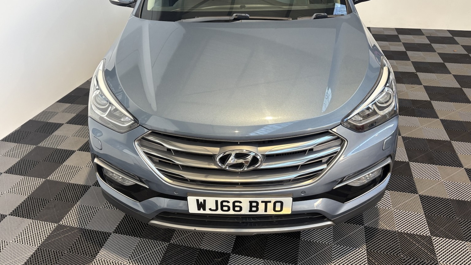 Used Hyundai Santa Fe 2016 for sale - 76536852: Photo 7
