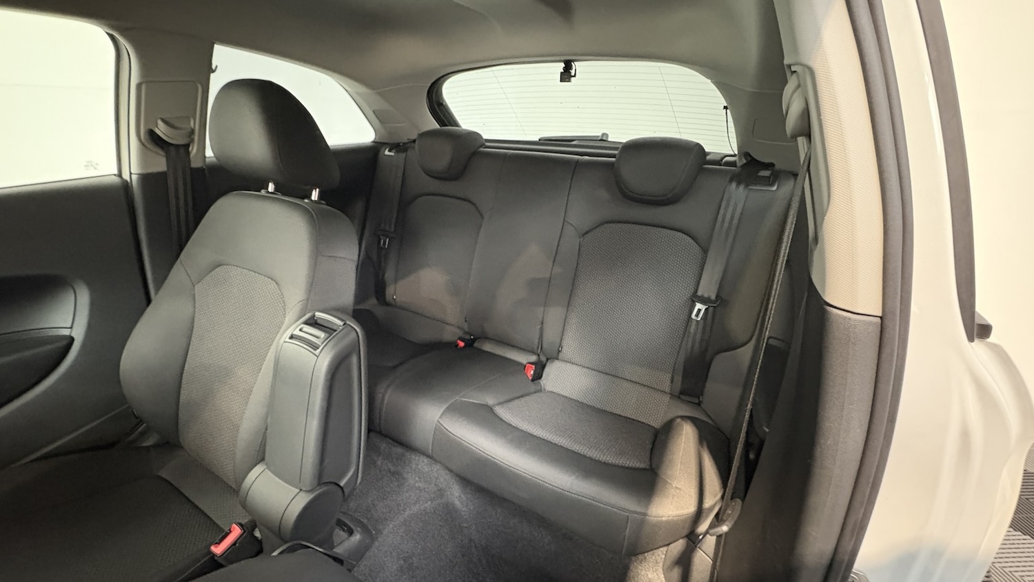 Used Audi A1 2015 for sale - 77107662: Photo 14