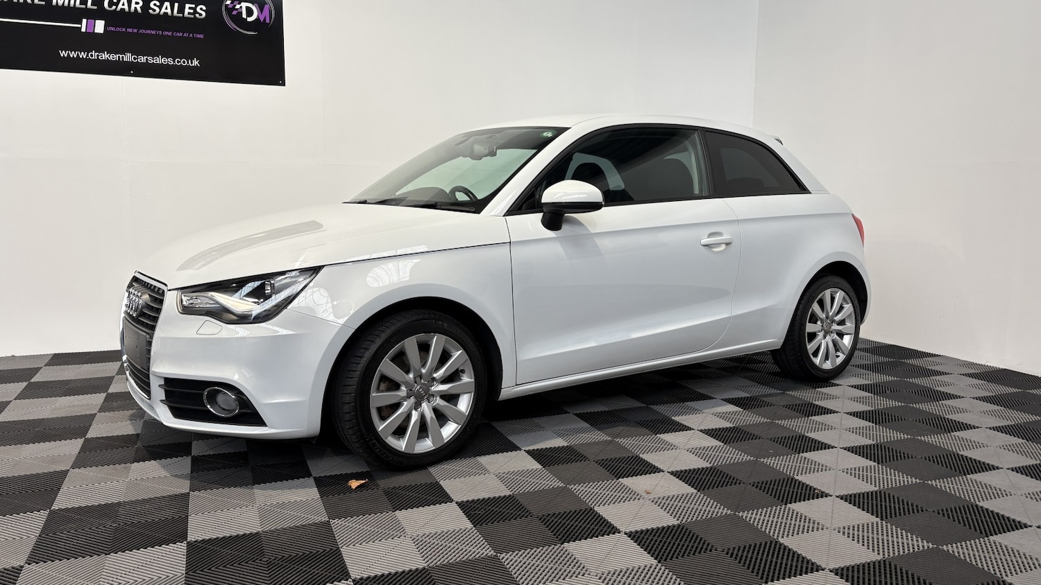 Used Audi A1 2015 for sale - 77107662: Photo 3
