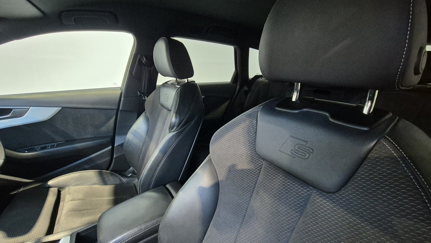 Used Audi A4 Avant 2019 for sale - 77213443: Photo 23