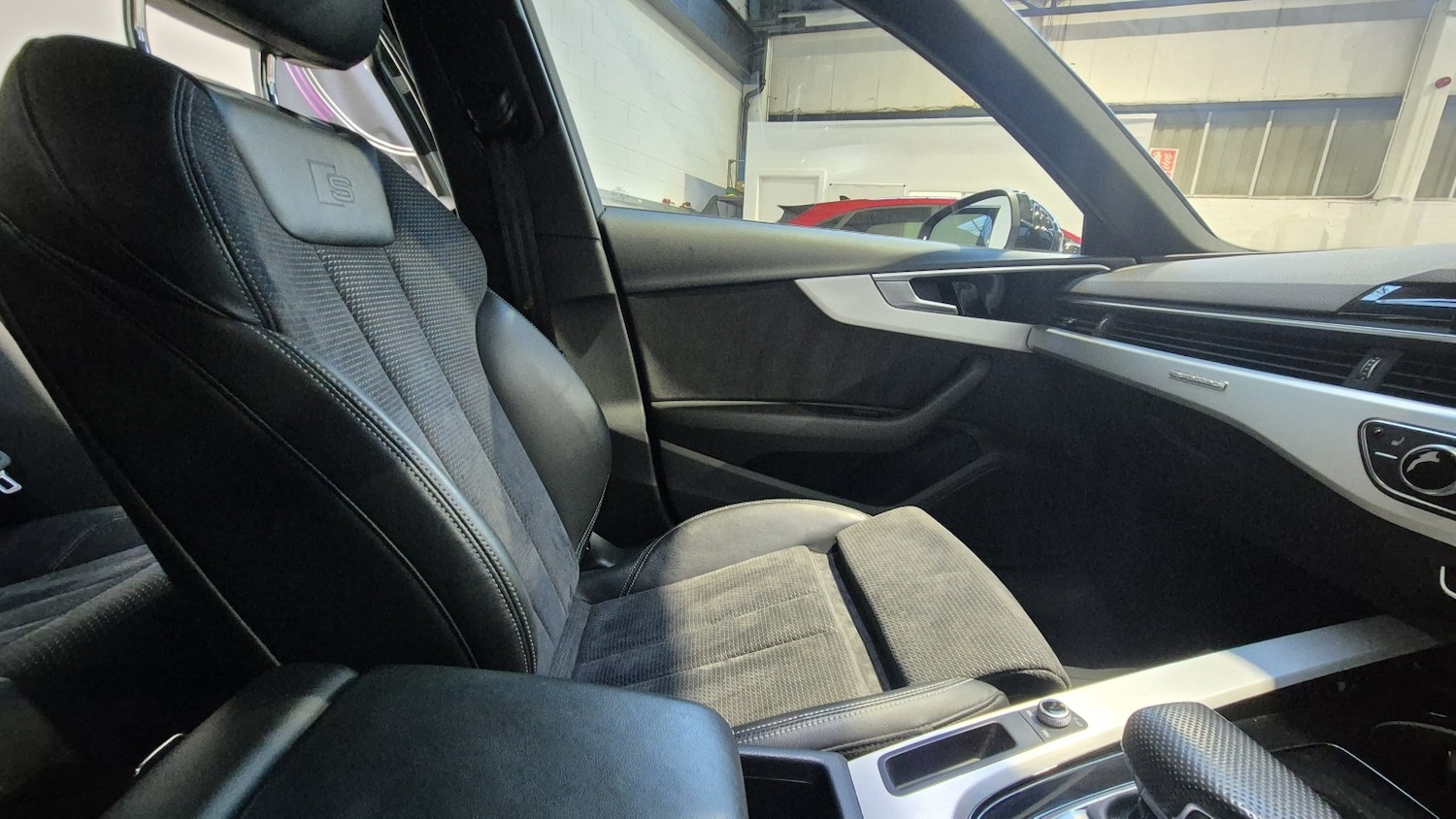 Used Audi A4 Avant 2019 for sale - 77213443: Photo 29