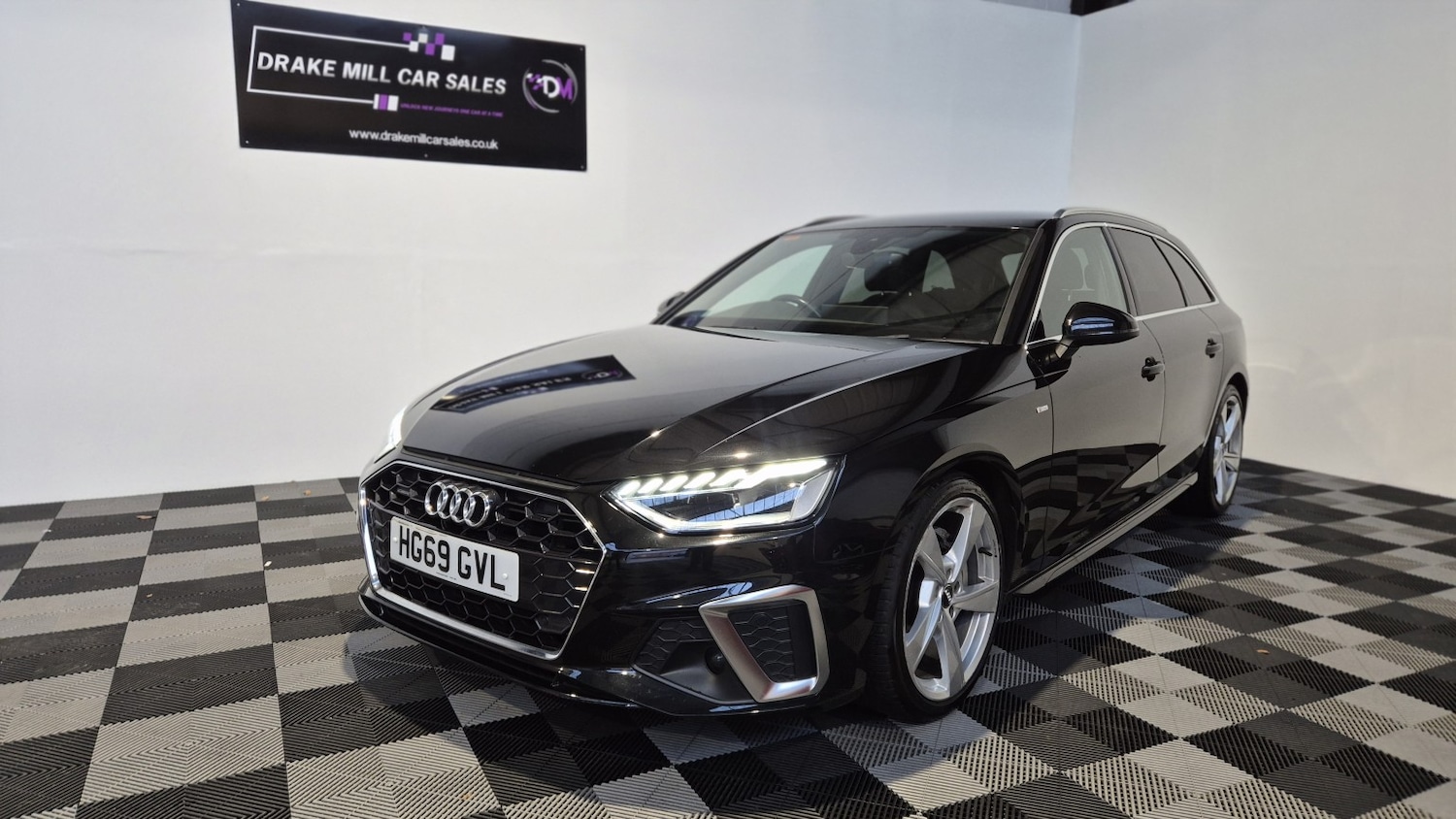 Used Audi A4 Avant 2019 for sale - 77213443: Photo 3