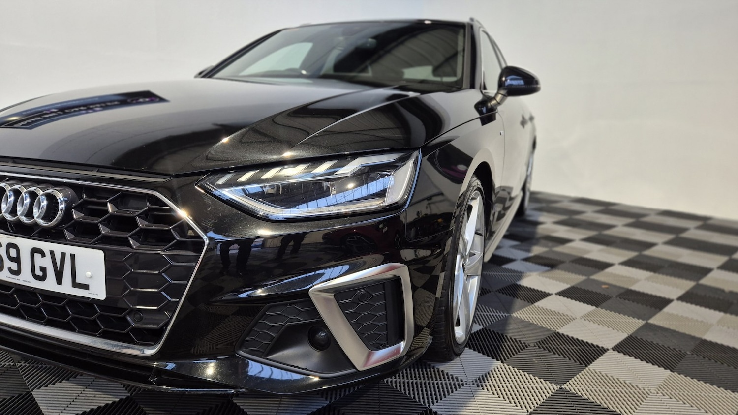 Used Audi A4 Avant 2019 for sale - 77213443: Photo 8