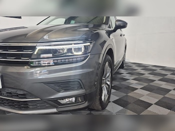 Used Volkswagen Tiguan 2018 for sale - 75689485: Photo