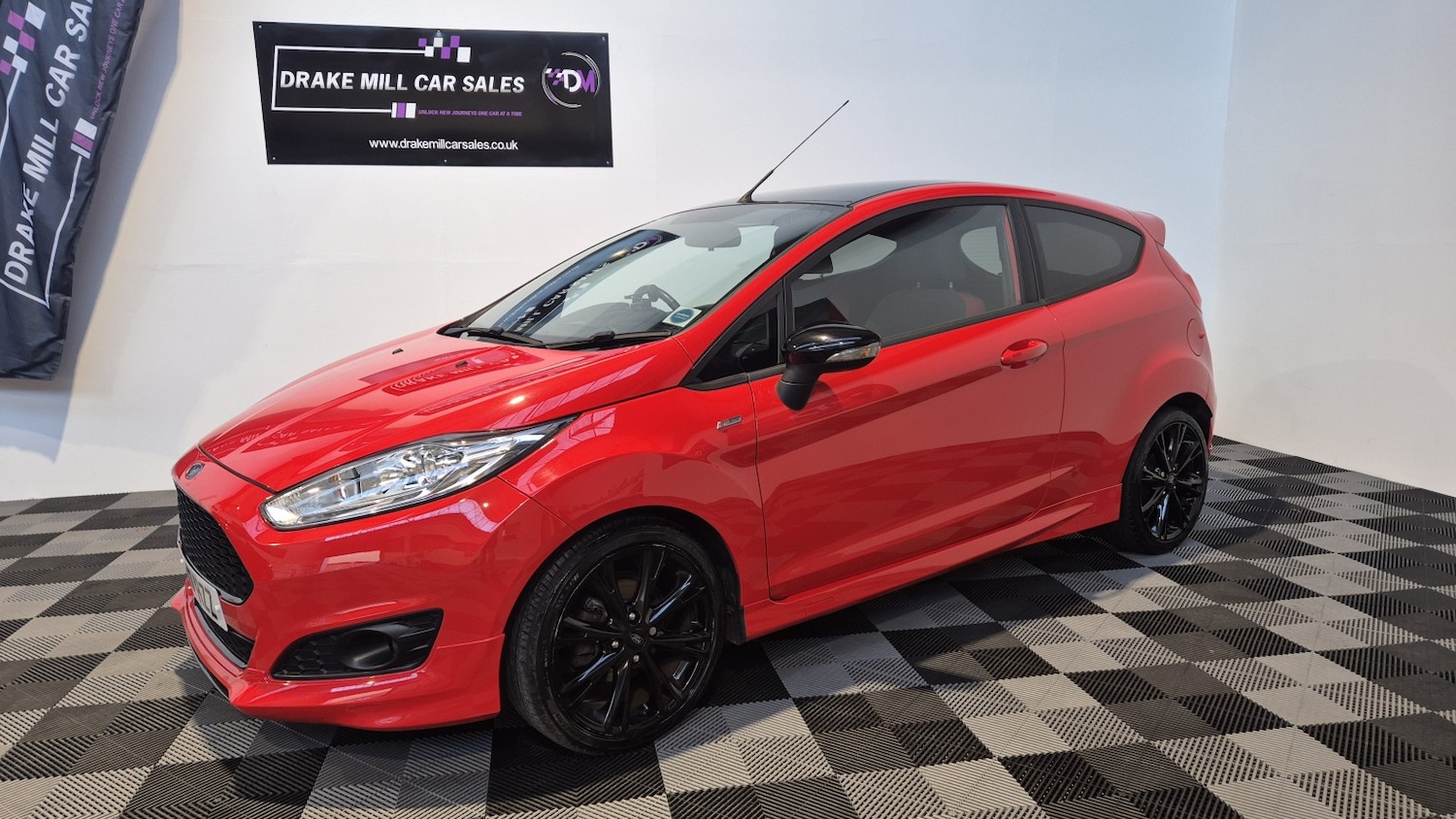 Used Ford Fiesta 2017 for sale - 76293265: Photo 1