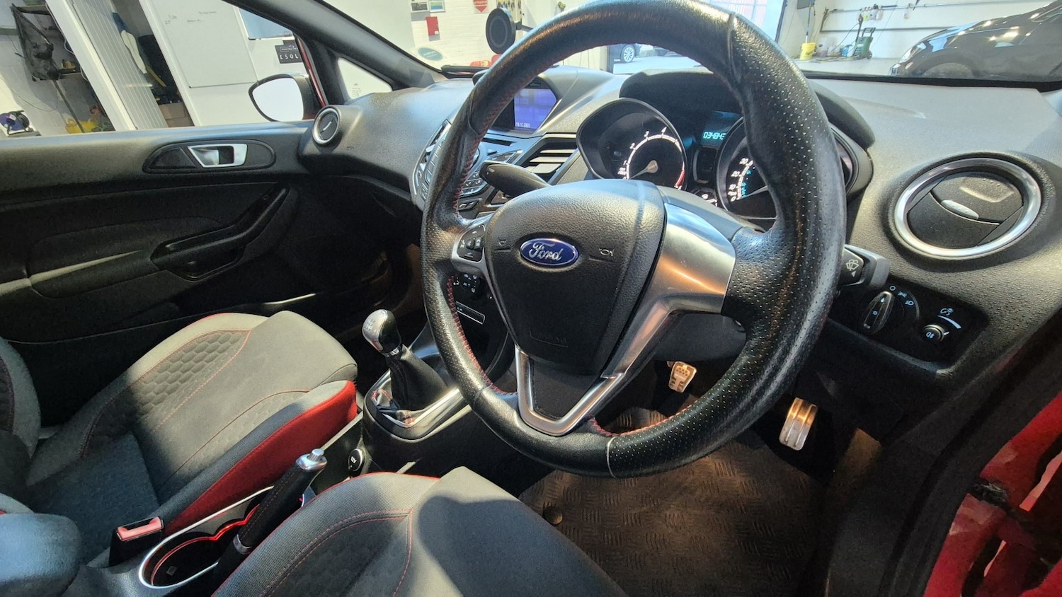 Used Ford Fiesta 2017 for sale - 76293265: Photo 19