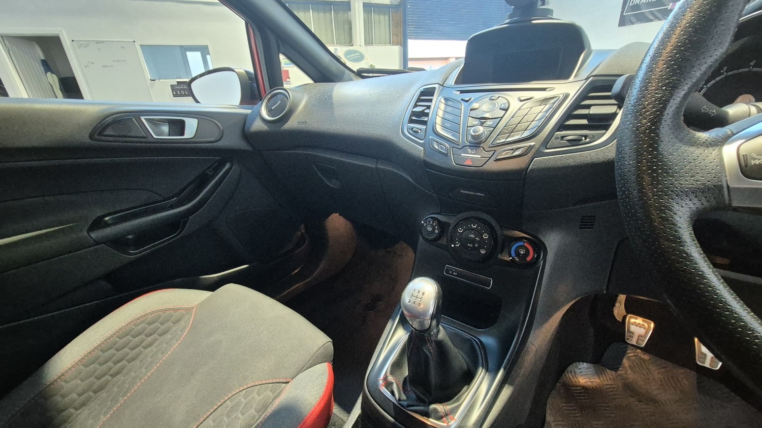 Used Ford Fiesta 2017 for sale - 76293265: Photo 23