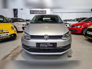 Used Volkswagen Polo 2014 for sale - 77535930: Photo