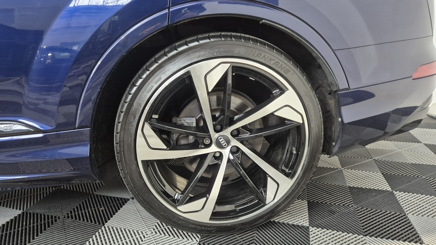 Used Audi Q7 2020 for sale - 78168918: Photo 9