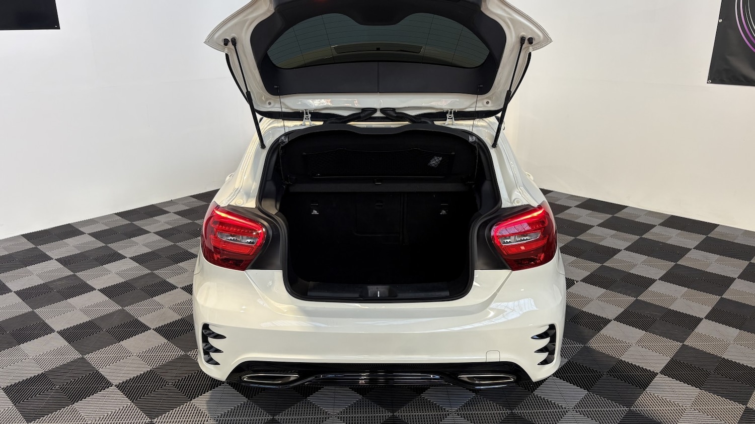 Used Mercedes-Benz A-Class 2016 for sale - 76471207: Photo 12