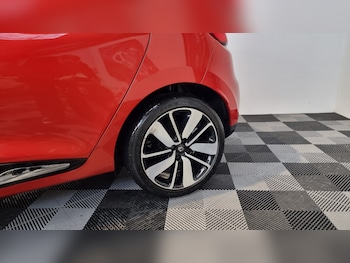 Used Renault Clio 2013 for sale - 77844959: Photo