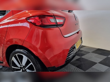 Used Renault Clio 2013 for sale - 77844959: Photo