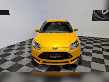 Used Ford Focus 2013 for sale - 77329188: Photo